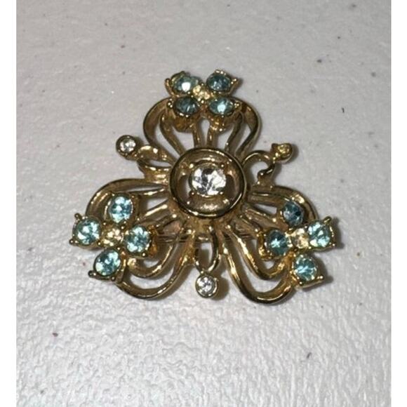 Vintage Accessories - Brooch / Clover / Shamrock / Celtic / Gold Tone with Rhinestones / EUC / vintage
